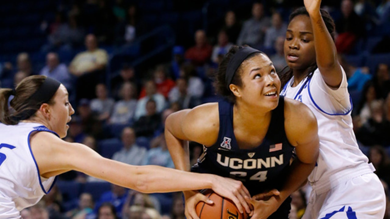 Samuelson's career-high 34 lead No. 1 UConn past Tulsa 98-58 (Jan 17, 2017)